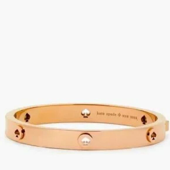 NWT - Kate Spade Spot The Spade Studded Hinged Bangle in Rose Gold - Picture 3 of 11